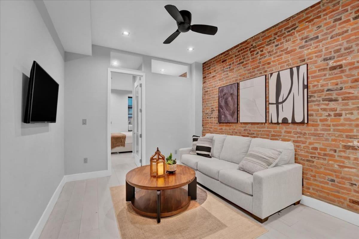 Modern West Village 1br Garden Steps To Subway Appartement New York